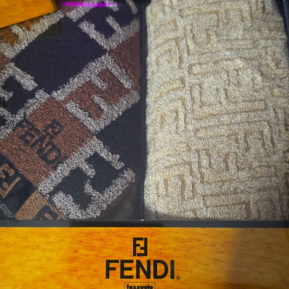 Fendi Hand Towels - Brown and Cream - Picture 2 of 5
